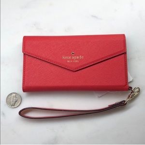 Kate Spade iphone7 wallet wristlet